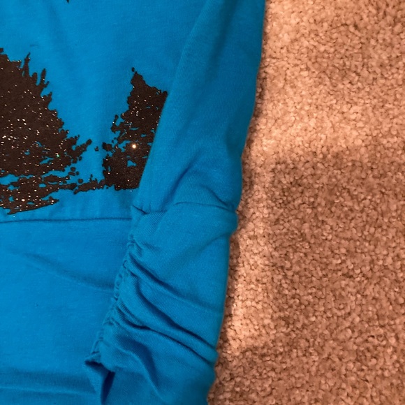 Super cute one shoulder top. Size child large. Excellent condition. - Picture 4 of 7